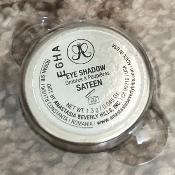 Anastasia Beverly Hills, Wander Beauty & Ciate - Bronze, Glow & Shimmer Bundle - Picture 5 of 11